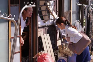Sinh viên Philippines thủ dâm trong nhà vệ sinh và bị bạn cùng lớp bắt gặp